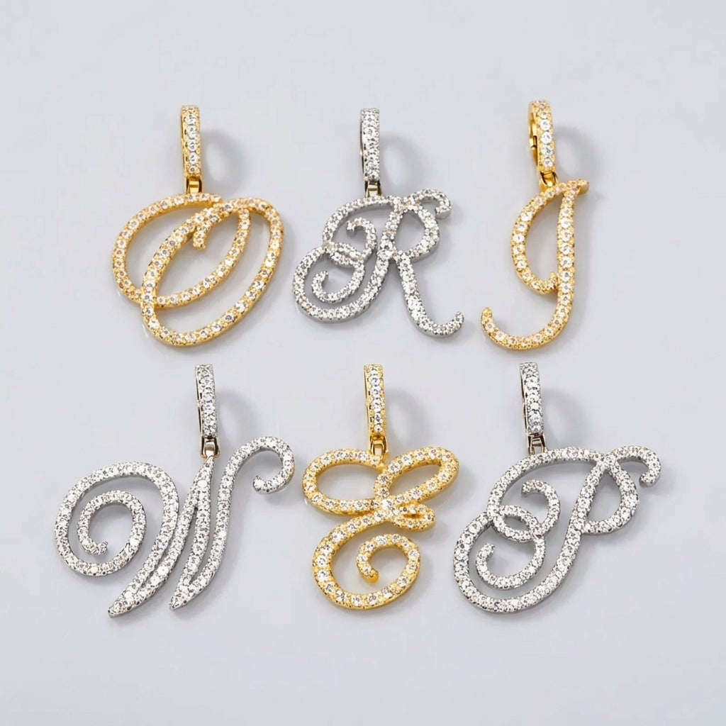 Collier initial en cristal et diamant